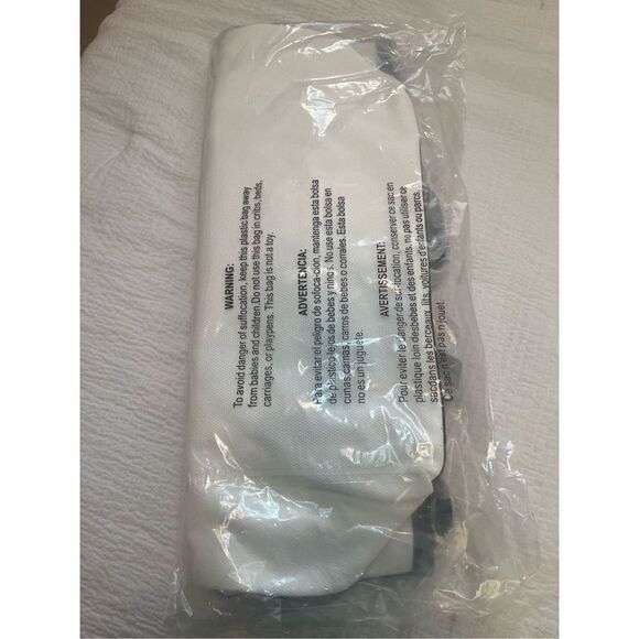 Walter Baker CARLY BAG Classic Canvas and Vegan Leather Tote - NEW - Picture 9 of 9